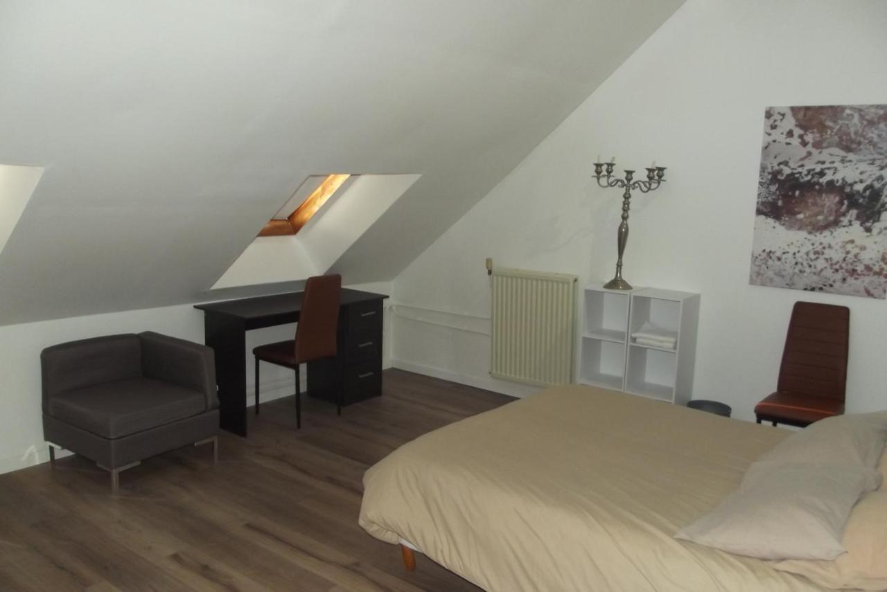 Hotel Le Domaine de JAUGY à Gièvres Extérieur photo
